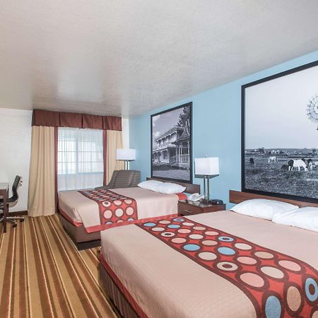 Super 8 By Wyndham Claremore Ok Eksteriør bilde